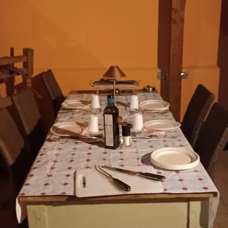 Maruffi 17 Zona Clinica Bilocali Apartamento