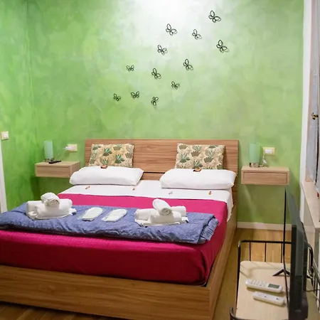 Maruffi 17 Zona Clinica Bilocali Апартаменты
