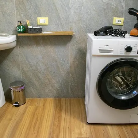 Maruffi 17 Zona Clinica Bilocali